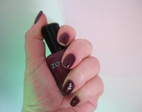 Темний дизайн нігтів: правильне поєднання кольорів