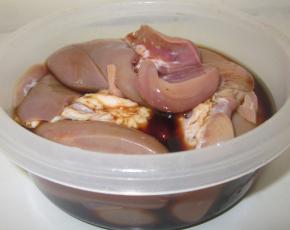 Як приготувати свинячі бруньки без запаху: рецепти незвичайних і смачних страв