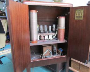 Mini-theremin para amantes de instrumentos musicais originais